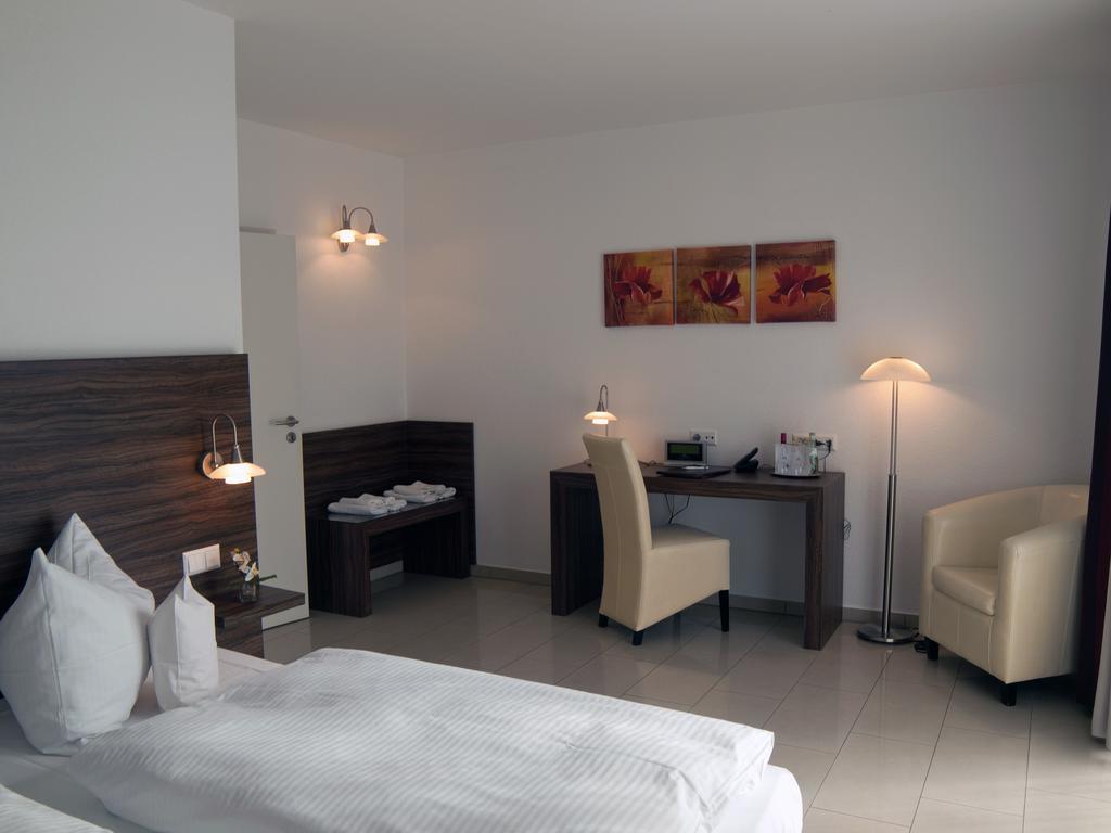 Hotel & Restaurant Waldschloesschen